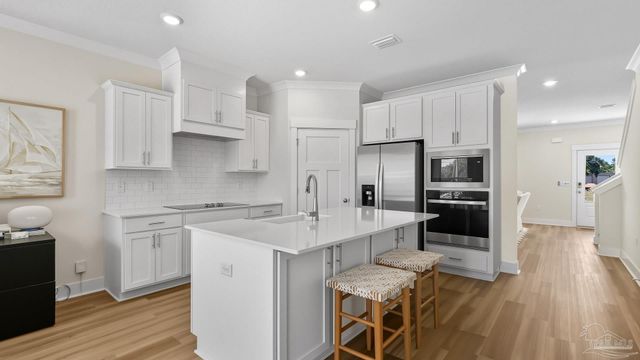 1320 W Zarragossa St, Pensacola, FL 32502