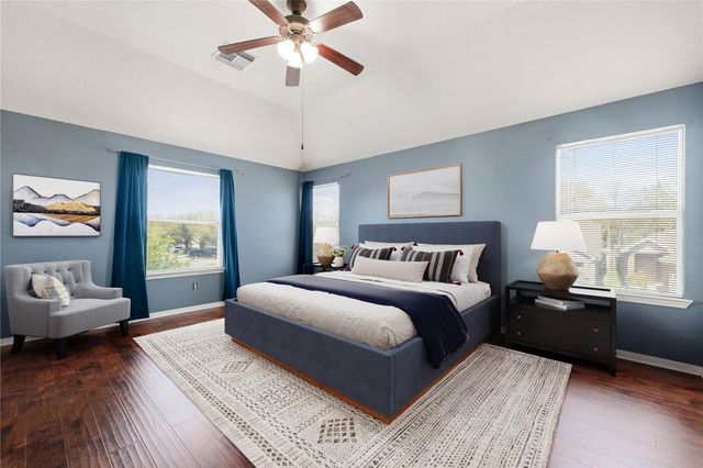 10202 Hillenberg Lane, Houston, TX 77034