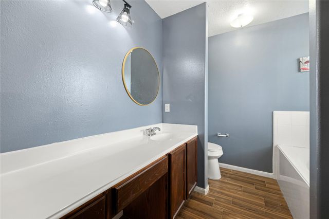 10202 Hillenberg Lane, Houston, TX 77034