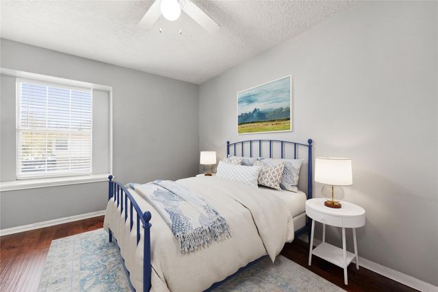 10202 Hillenberg Lane, Houston, TX 77034