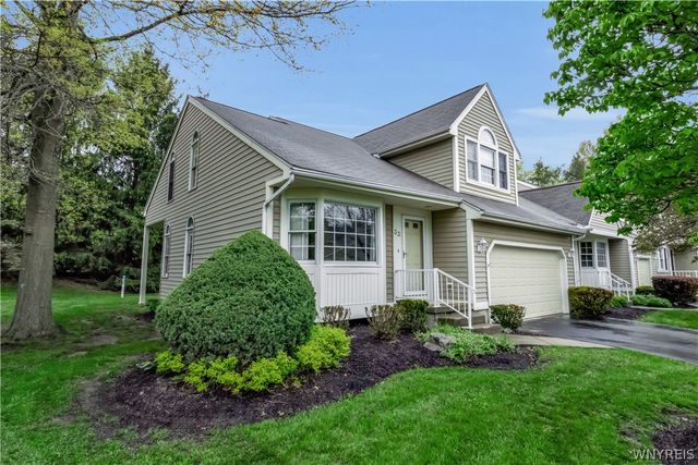 33 Pond Brook Drive, Elma, NY 14059