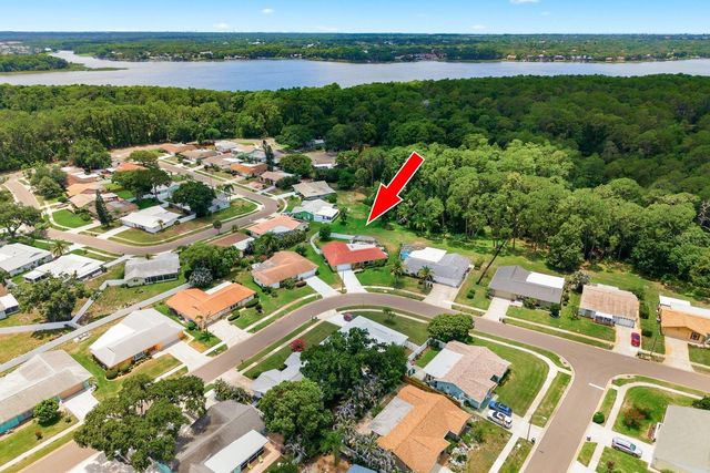 900 MAINSAIL WAY, Palm Harbor, FL 34685