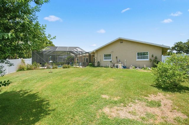 900 MAINSAIL WAY, Palm Harbor, FL 34685