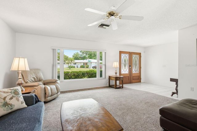 900 MAINSAIL WAY, Palm Harbor, FL 34685