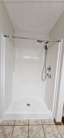 14790 McLane Pike, Liberty, WV 25124