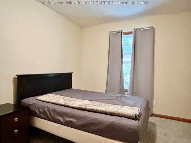 14790 McLane Pike, Liberty, WV 25124