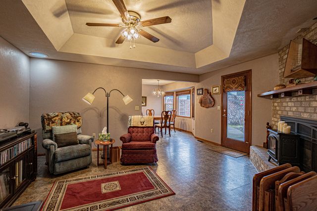 2388 Temple Drive, Medford, OR 97504