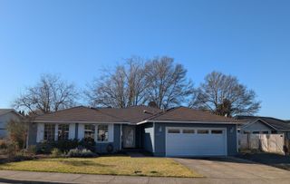 2388 Temple Drive, Medford, OR 97504