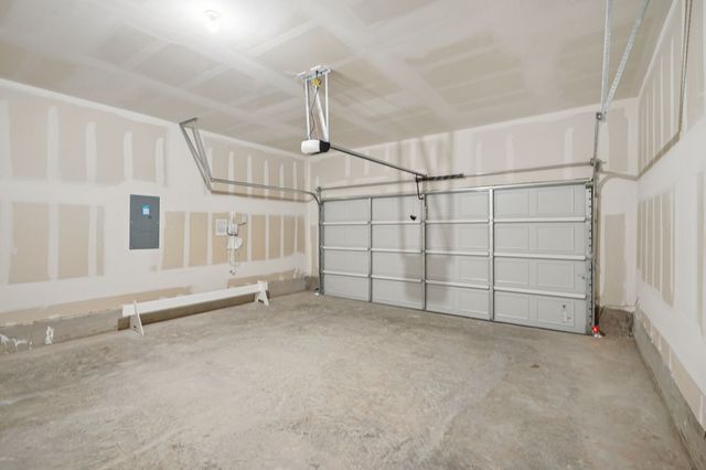 701 Dotty Drive, Princeton, TX 75071