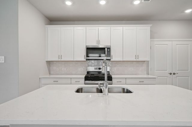 701 Dotty Drive, Princeton, TX 75071