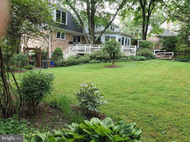 1 ORCHARD WAY S, Potomac, MD 20854