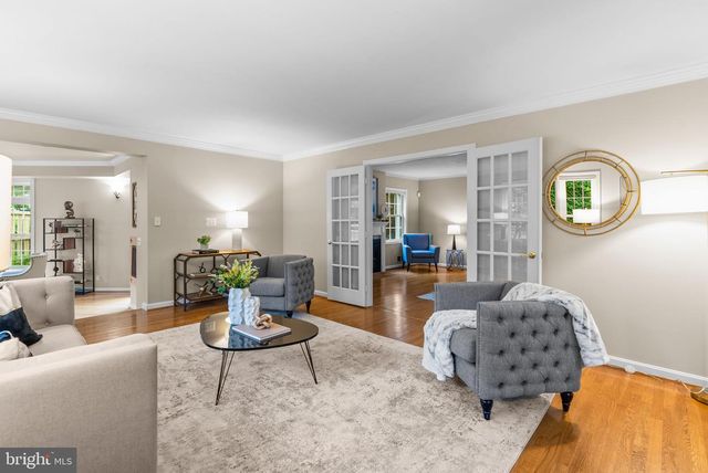 1 ORCHARD WAY S, Potomac, MD 20854