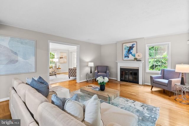 1 ORCHARD WAY S, Potomac, MD 20854