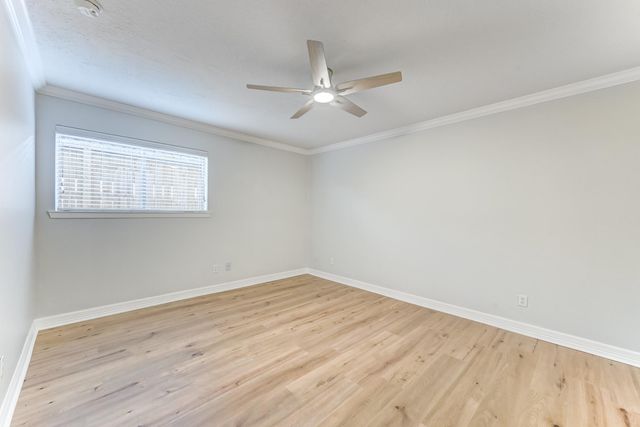 3224 Timmons Lane 157, Houston, TX 77027