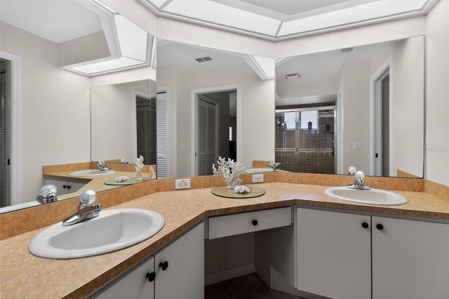 4563 BAYRIDGE COURT, Spring Hill, FL 34606