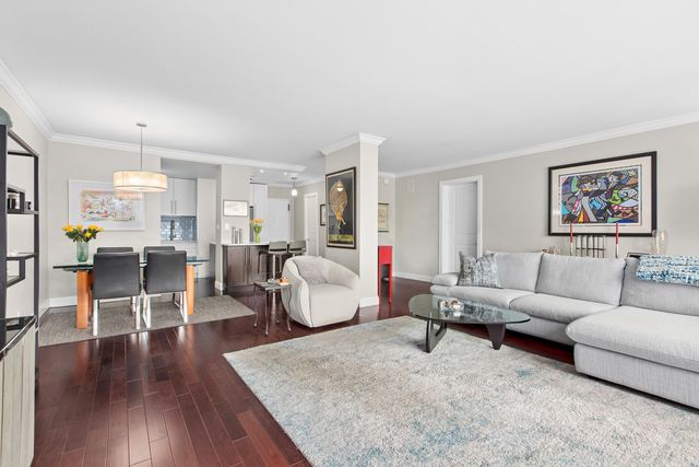 303 E 57th St Apt 28D, New York City, NY 10022