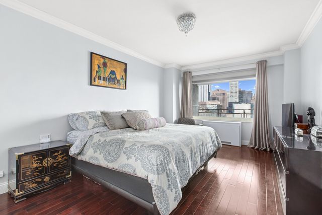 303 E 57th St Apt 28D, New York City, NY 10022