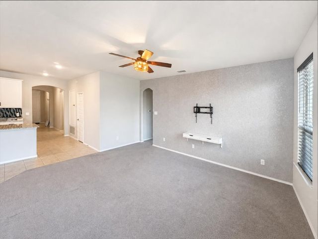 5601 Portola Lane, Denton, TX 76208