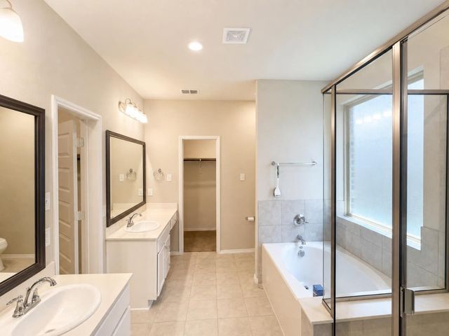 5601 Portola Lane, Denton, TX 76208