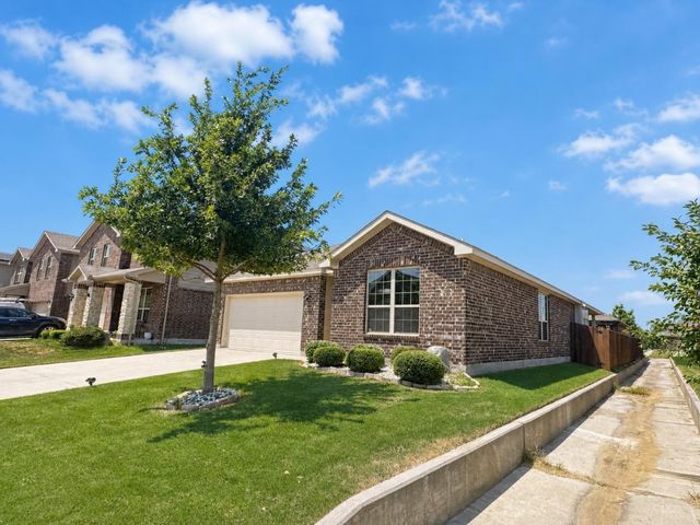 5601 Portola Lane, Denton, TX 76208