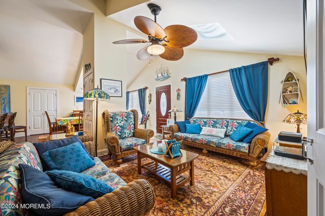 204A Randall Avenue, Point Pleasant Beach, NJ 08742
