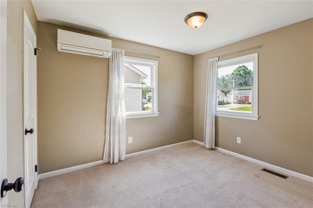 2023 Richard AVE, Hampton, VA 23664