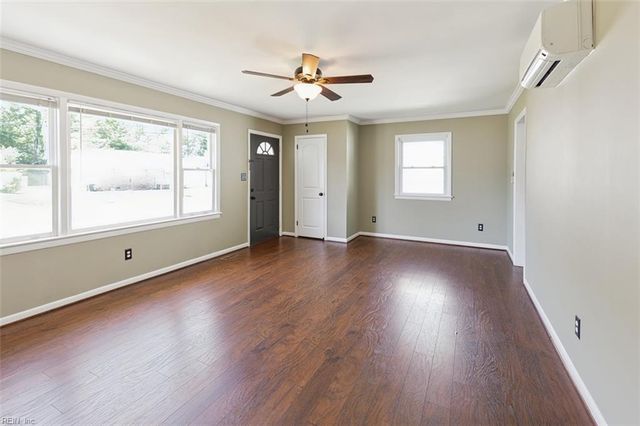 2023 Richard AVE, Hampton, VA 23664