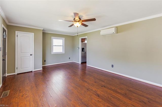 2023 Richard AVE, Hampton, VA 23664
