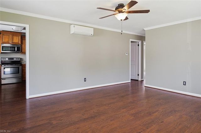 2023 Richard AVE, Hampton, VA 23664