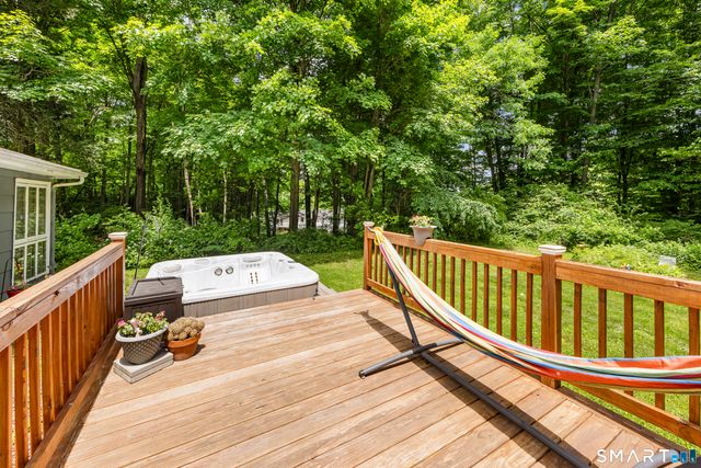 936 South Meriden Road, Cheshire, CT 06410