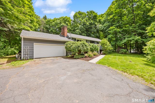 936 South Meriden Road, Cheshire, CT 06410