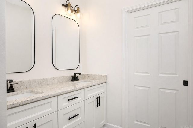 400 Reynolds, White Hall, AR 71602