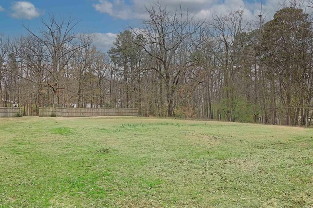 400 Reynolds, White Hall, AR 71602