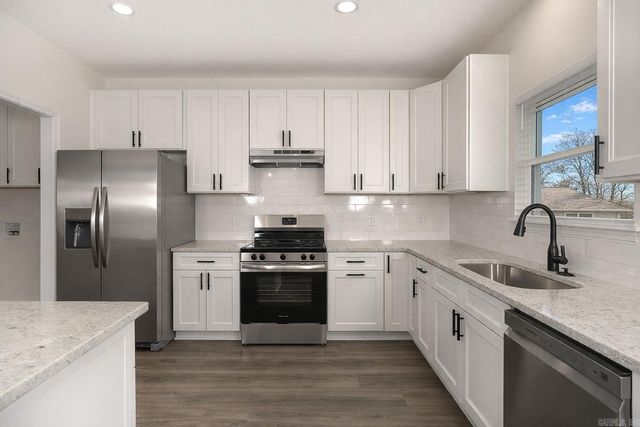 400 Reynolds, White Hall, AR 71602