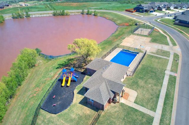 8400 NW 162nd Street, Edmond, OK 73013