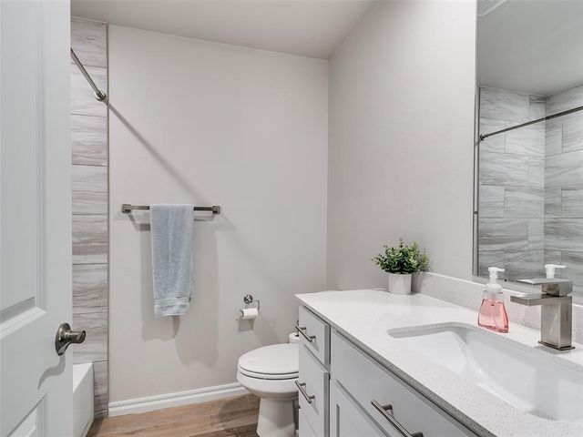 8400 NW 162nd Street, Edmond, OK 73013