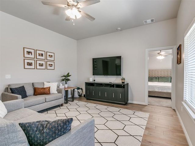 8400 NW 162nd Street, Edmond, OK 73013