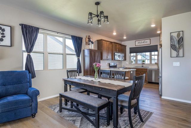 N9339 GEMSTONE COURT, Appleton, WI 54915