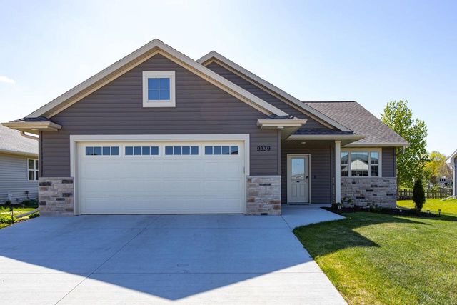 N9339 GEMSTONE COURT, Appleton, WI 54915
