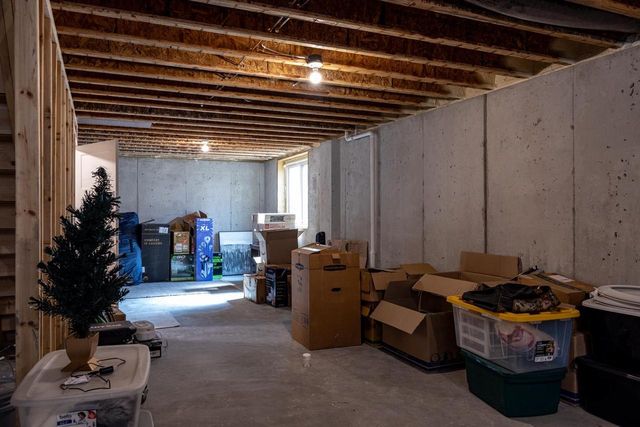 N9339 GEMSTONE COURT, Appleton, WI 54915