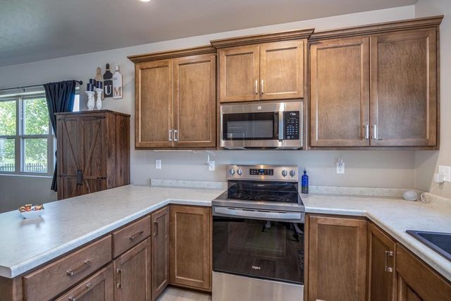 N9339 GEMSTONE COURT, Appleton, WI 54915