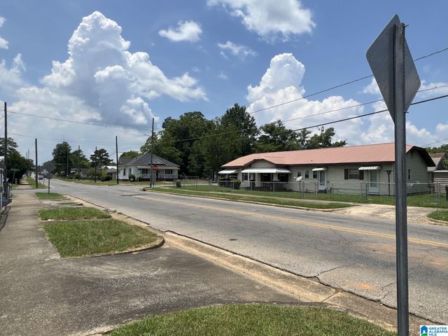 124 W 18TH STREET, Anniston, AL 36201