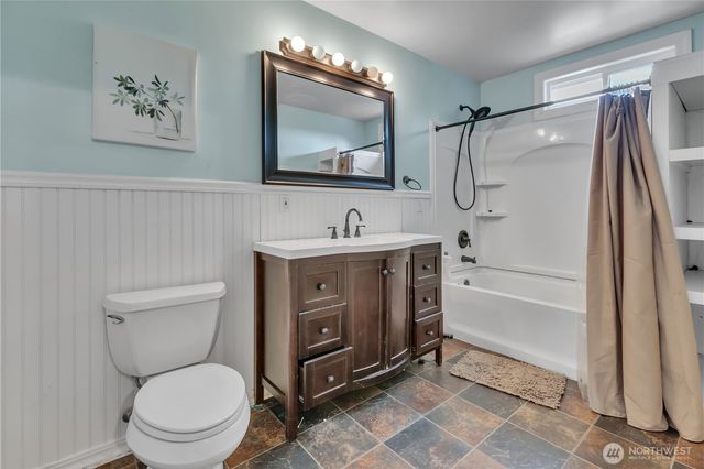 24809 SE 235th Place, Maple Valley, WA 98038