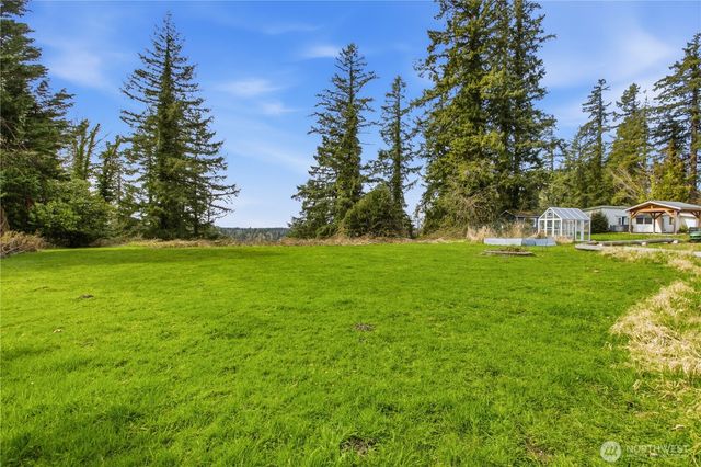 24809 SE 235th Place, Maple Valley, WA 98038