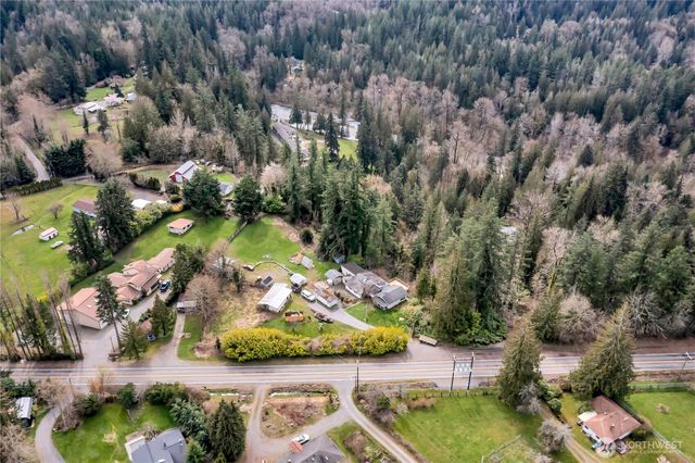 24809 SE 235th Place, Maple Valley, WA 98038