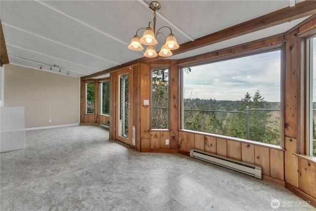 24809 SE 235th Place, Maple Valley, WA 98038