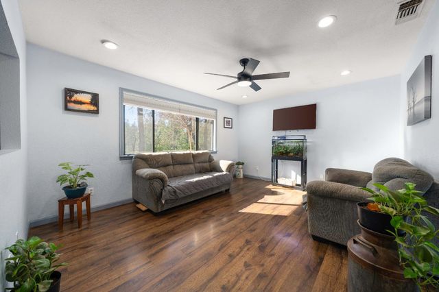 20977 Birchwood Dr, Foresthill, CA 95631