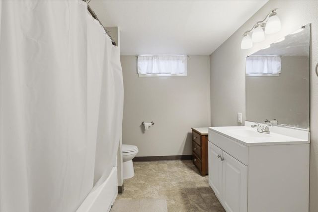 4020 W Crown Ave, Spokane, WA 99205