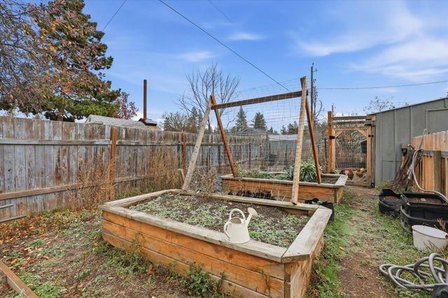 4020 W Crown Ave, Spokane, WA 99205