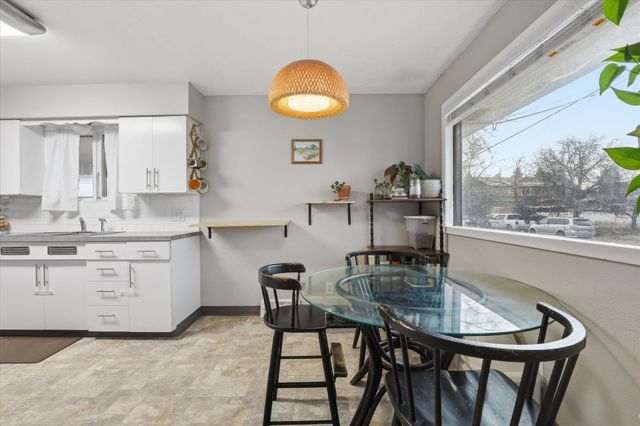 4020 W Crown Ave, Spokane, WA 99205